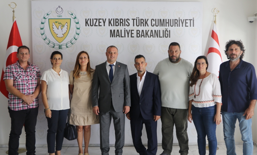 Maliye Bakanı Şan, Bay-Sen Yönetim Kurulu üyelerini kabul etti