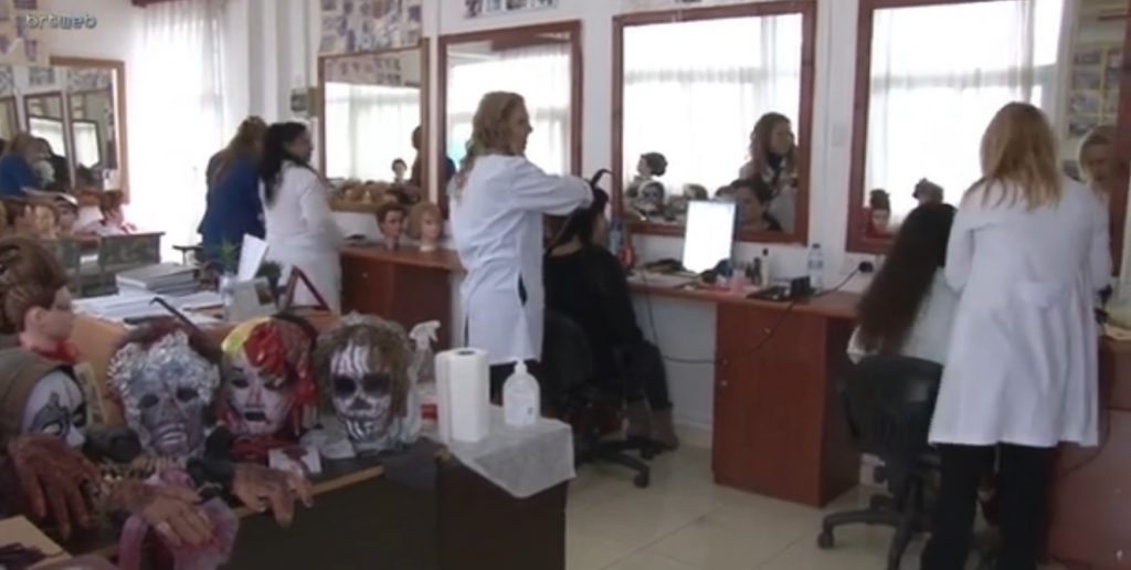 Gazimağusa Meslek Lisesi’nde yaygın eğitim kapsamında verilen kurslara ilgi her geçen gün artıyor