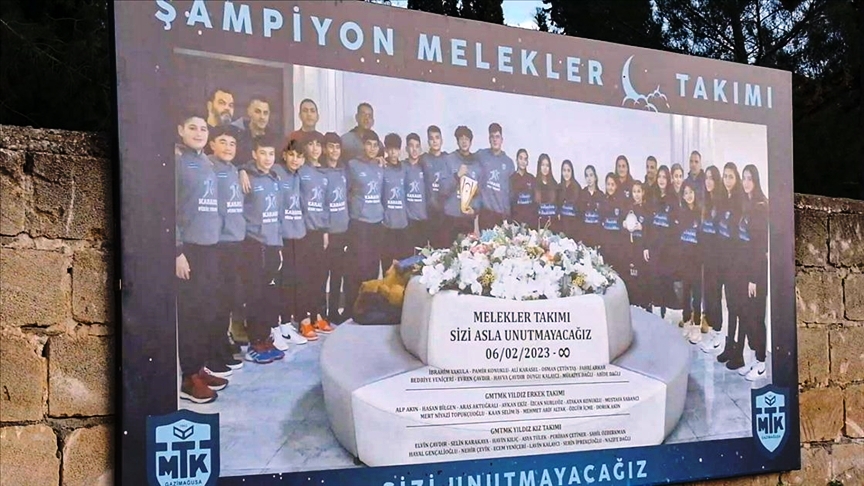 ‘Şampiyon Melekler’  için ağıt