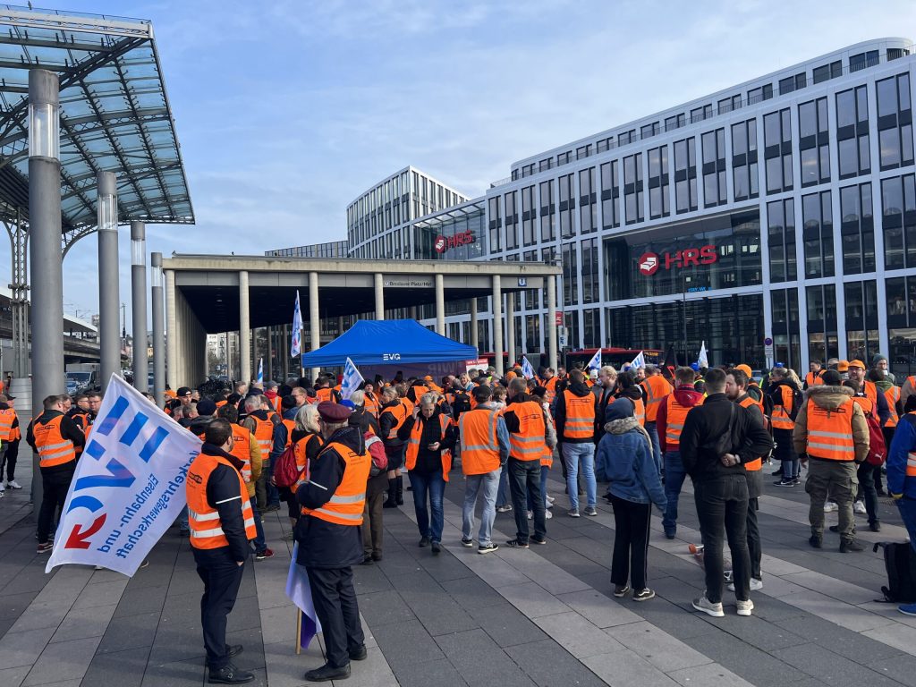 Avrupa’da alışılmışın dışındaki enflasyon grev dalgasını genişletti