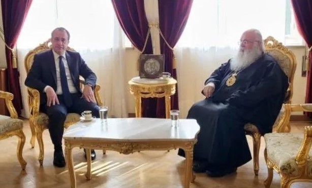 Hristodulidis ve Yeorgios’un paskalya mesajları