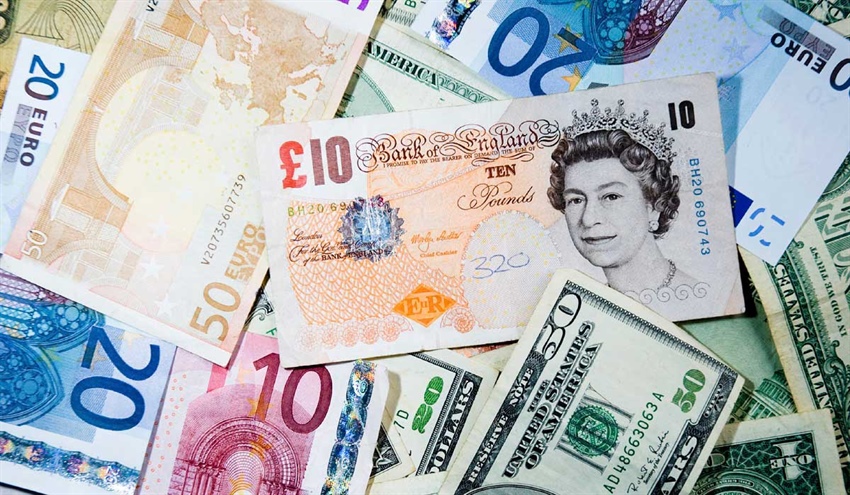 Euro 30.30, sterlin 35.50, dolar 26.90 liradan işlem görüyor