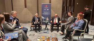 Dinçyürek, Kosova Sağlık Bakanı ve Kırgızistan Sağlık Bakanı ile görüştü – BRTK