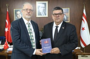 Maliye Bakanı Berova, Ass. Prof. Dr. Ramiz’i kabul etti