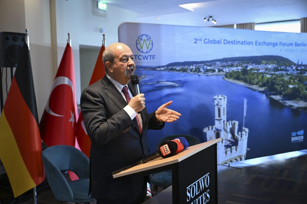 Cumhurbaşkanı Tatar, izolasyonların kalkması durumunda turist sayısında önemli artış olacağını belirtti