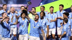 FIFA Kulüpler Dünya Kupası şampiyonuna verilecek kupa tanıtıldı!