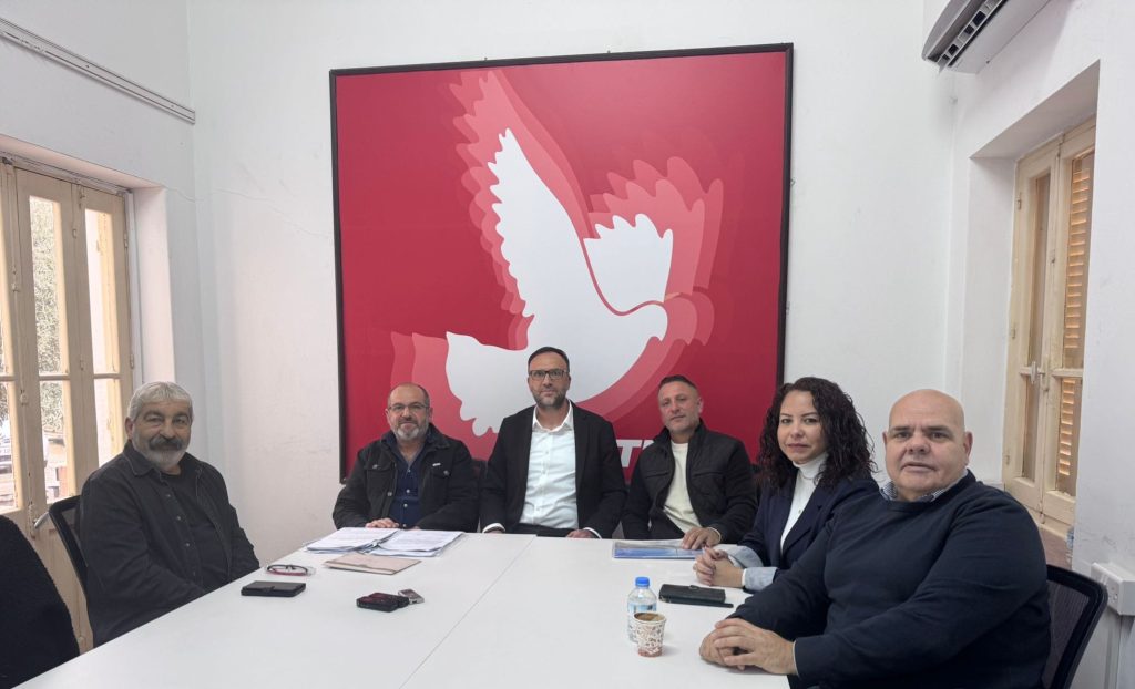 Yeniboğaziçi Belediyesi’ndeki usulsüzlük iddialarıyla ilgili TDP’de basın toplantısı düzenlendi