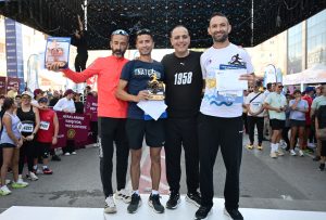 Lefkoşa Maratonu’nda 10 km ve 21 km koşularında ödüller verildi