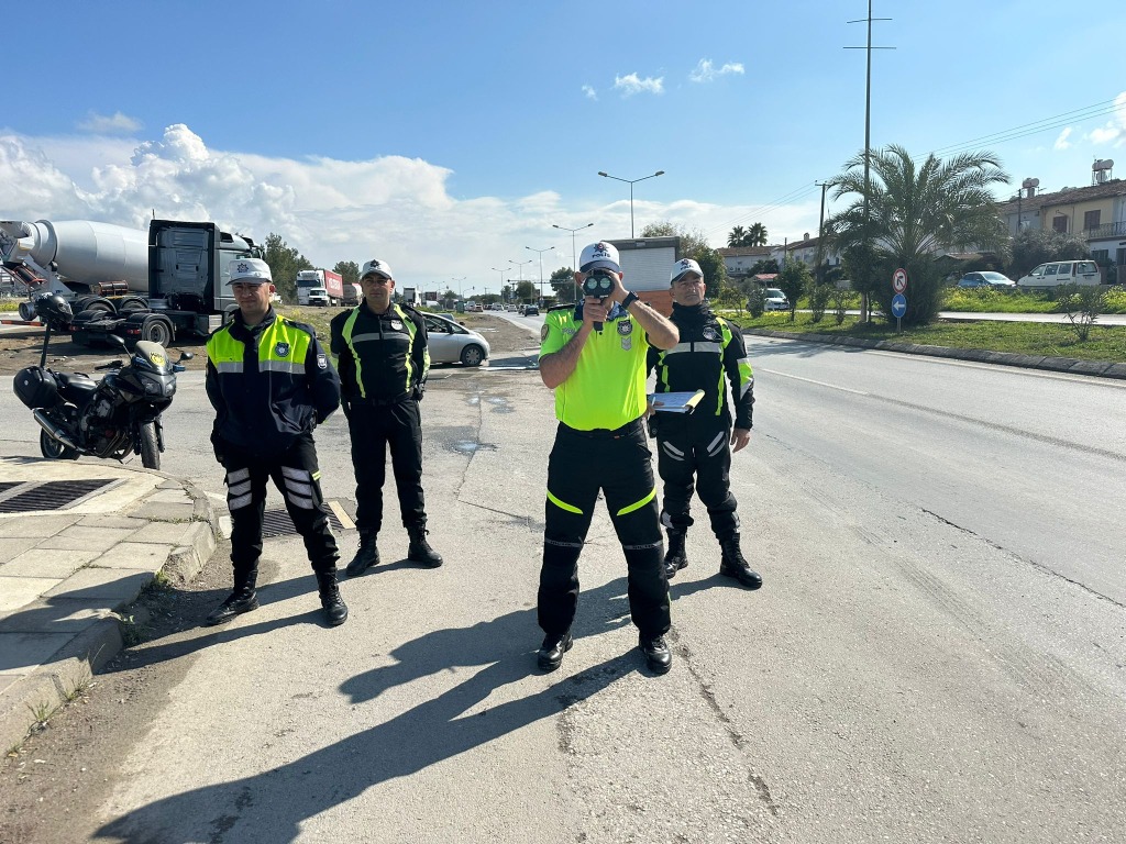 Gazimağusa ve Güzelyurt’ta asayiş ve trafik denetimi