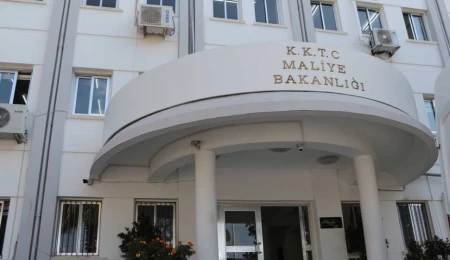 Para, Kambiyo ve İnkişaf Sandığı İşleri Dairesi’nden banka hesaplarının üçüncü kişilerce kullanımına karşı uyarı
