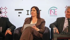 İncirli: Gençler, belirsiz değil güven ve refah içinde bir geleceği hak ediyor