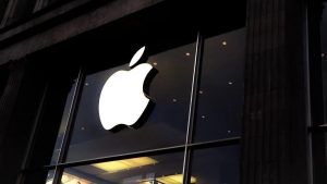 Apple, TikTok videosu yüzünden üst düzey yöneticiyi kovdu!