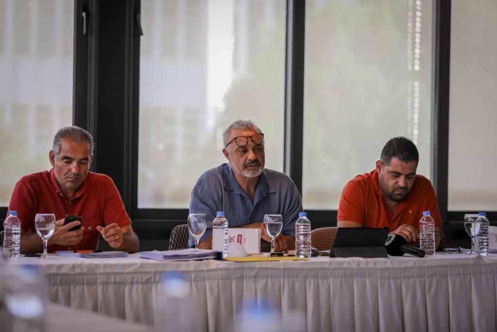 Yarışçılar imzaladıkları taahhütlere bağlı kalmak zorundadır