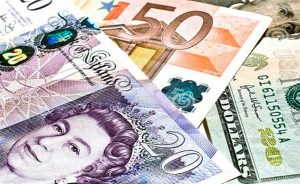 Sterlin 20,89 liradan, dolar 18,41 liradan güne başladı