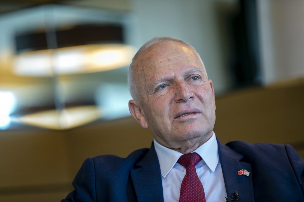 Töre:Devletimizin itibarına yakışan bu projeyi halkımızla buluşturmak için hiçbir masraftan kaçınmayan Anavatanımıza teşekkür ediyoruz