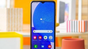 Samsung’dan uygun fiyatlı modele dört yıl güncelleme sözü