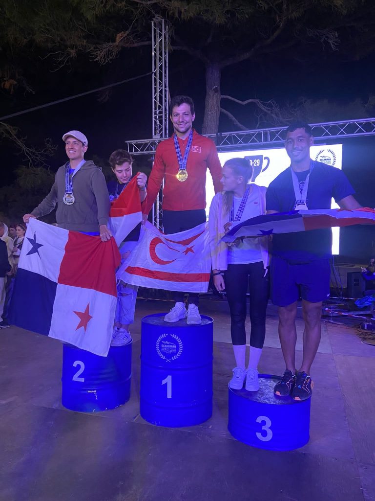 Doğukan, Atina’da zirvede