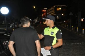 Trafikte  sıkı denetim:1703 araç kontrol, 303 sürücü de rapor edildi