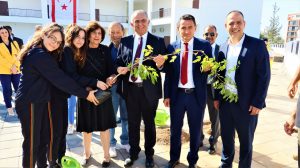 Esin-Leman Lisesi’nde fidan dikme etkinliği düzenlendi