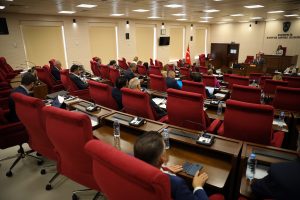 Meclis’te güncel konuşmalar yapılıyor