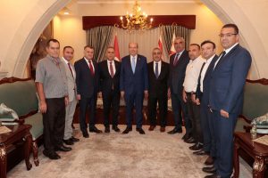 Cumhurbaşkanı Tatar Türkiye’den bazı belediye başkanlarını kabul etti