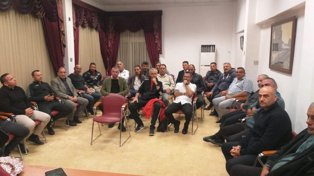 Özçınar’dan antrenörlere destek