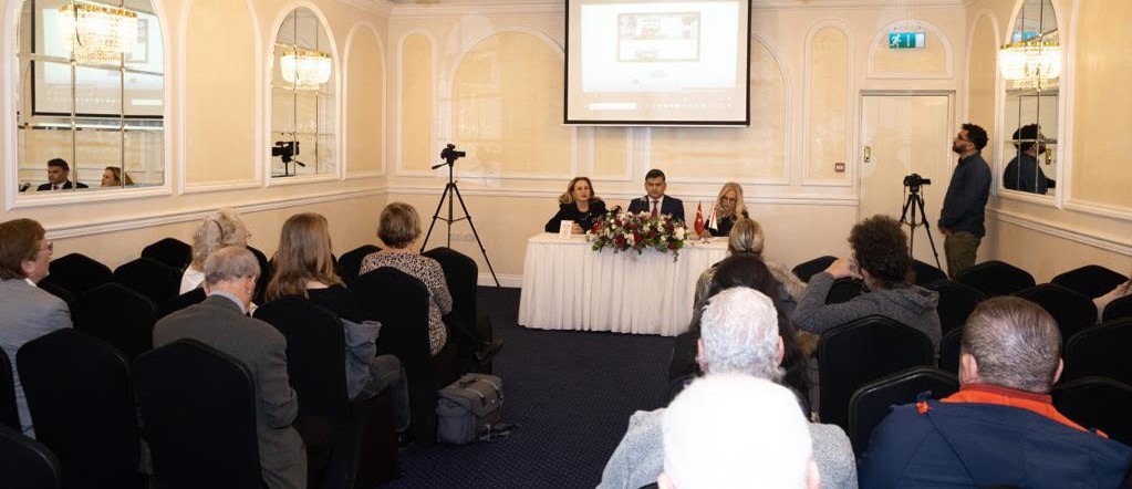 Sibel Tatar Londra’da sivil toplum örgütleriyle bir araya geldi