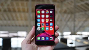 iPhone SE 4 için yeni bilgiler belli oldu!