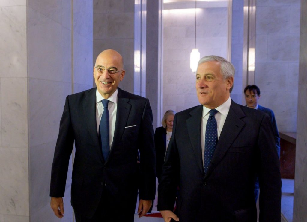 İtalya ve Yunanistan, düzensiz göç konusunda Avrupa’dan ortak çözüm istedi