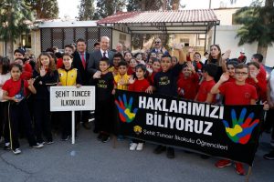 Şehit Tuncer İlkokulu müdür, öğretmen ve öğrencileri Cumhurbaşkanı Tatar’ı ziyaret etti