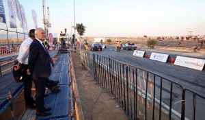 Töre, drag yarışını izledi