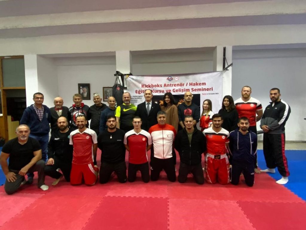 Kickboks’taki seminerler tamamlandı