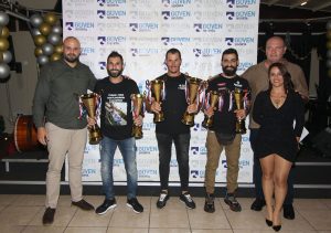 İlk üçe giren sporcular ödüllerini törenle aldı