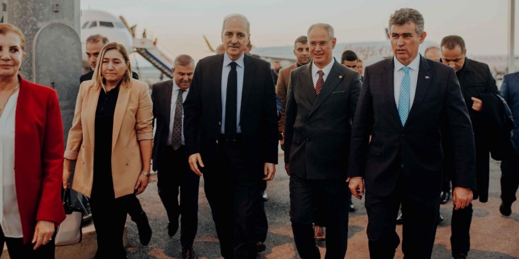 AK Parti ve Yeni Azerbaycan Partisi heyetleri dün gece KKTC’ye geldi