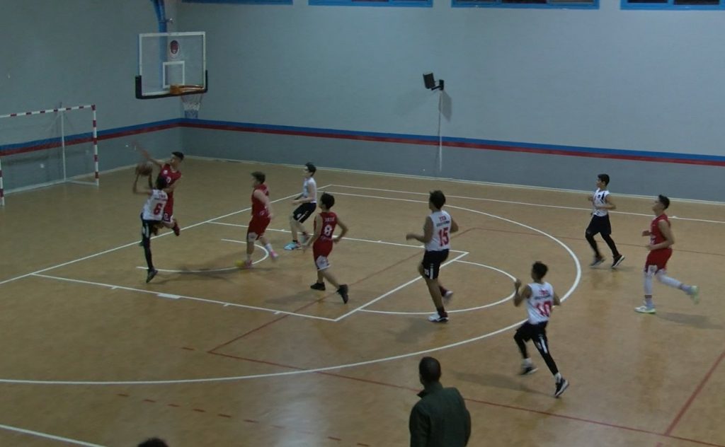 Basketbol U 15 Ligi’nde 3 maç oynandı