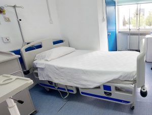 Bakan Altuğra:64 adet yeni hasta yatağı hastanelerimize teslim edildi