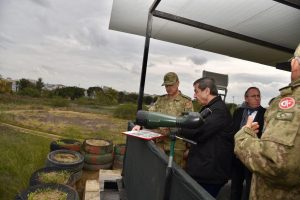 Dışişleri Bakanı Ertuğruloğlu, Lefkoşa sınır hattında incelemelerde bulundu