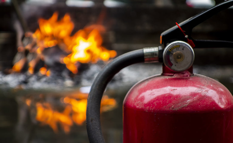 Lefke’de ev yangını