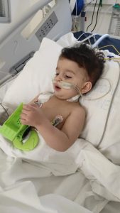 Kalp yetmezliği hastası olan ve ameliyet olmayı bekleyen Yiğit bebek yaşamını yitirdi