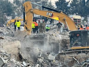 Çavuşoğlu:  İsias Otel enkazında toplam 67 kişiye ulaştık