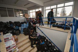 DAÜ’nün deprem bölgelerine yönelik yardım kampanyası sürüyor