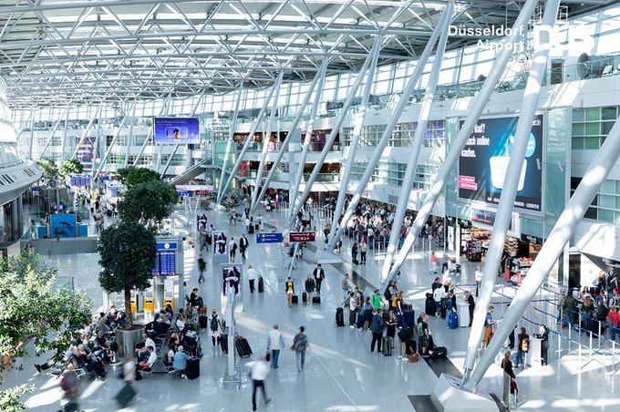 Almanya’nın Kuzey Ren Vestfalya eyaletinde grev nedeniyle 325’ten fazla uçuş iptal edildi