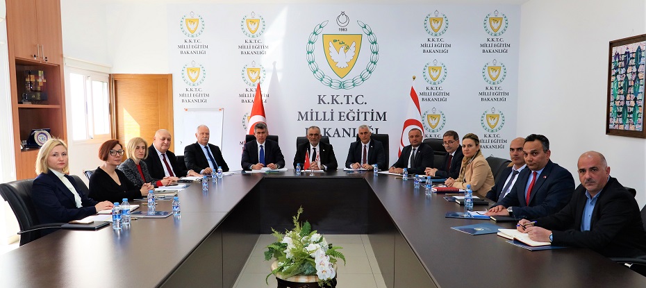 Millî Eğitim Bakanlığı’nda deprem bölgesindeki üniversite öğrencilerinin durumu değerlendirildi