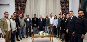 Töre, depremde arama kurtarmada gönüllü olarak yer alan heyeti kabul etti