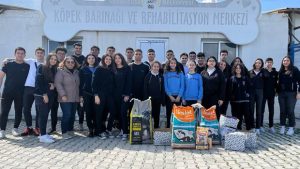 GMTMK öğrencilerinden “Bir El Bin Pati” projesi