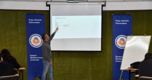 Dr. Fazıl Küçük Endüstri Meslek Lisesi, DAÜ Rauf Raif Denktaş Kültür ve Kongre Sarayı’nda eğitimlerine devam ediyor