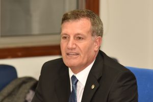 Arıklı: Vatandaşı mağdur ederek hak aramak yanlış