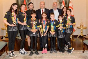 Cumhurbaşkanı Tatar  KKTC Çocuk ve Genç Fitness Milli Takımı’nı kabul etti