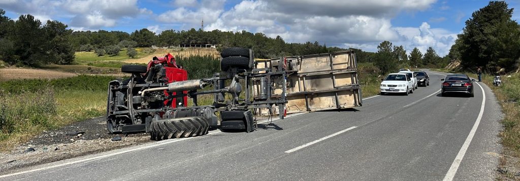 Yılmazköy – Çamlıbel yolunda korkutan kaza: 3 yaralı
