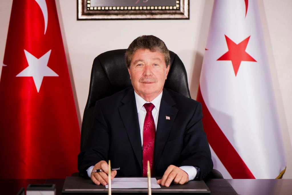 Başbakan Üstel: En kutsal duygulardan biri olan anneliğin yeri doldurulamaz